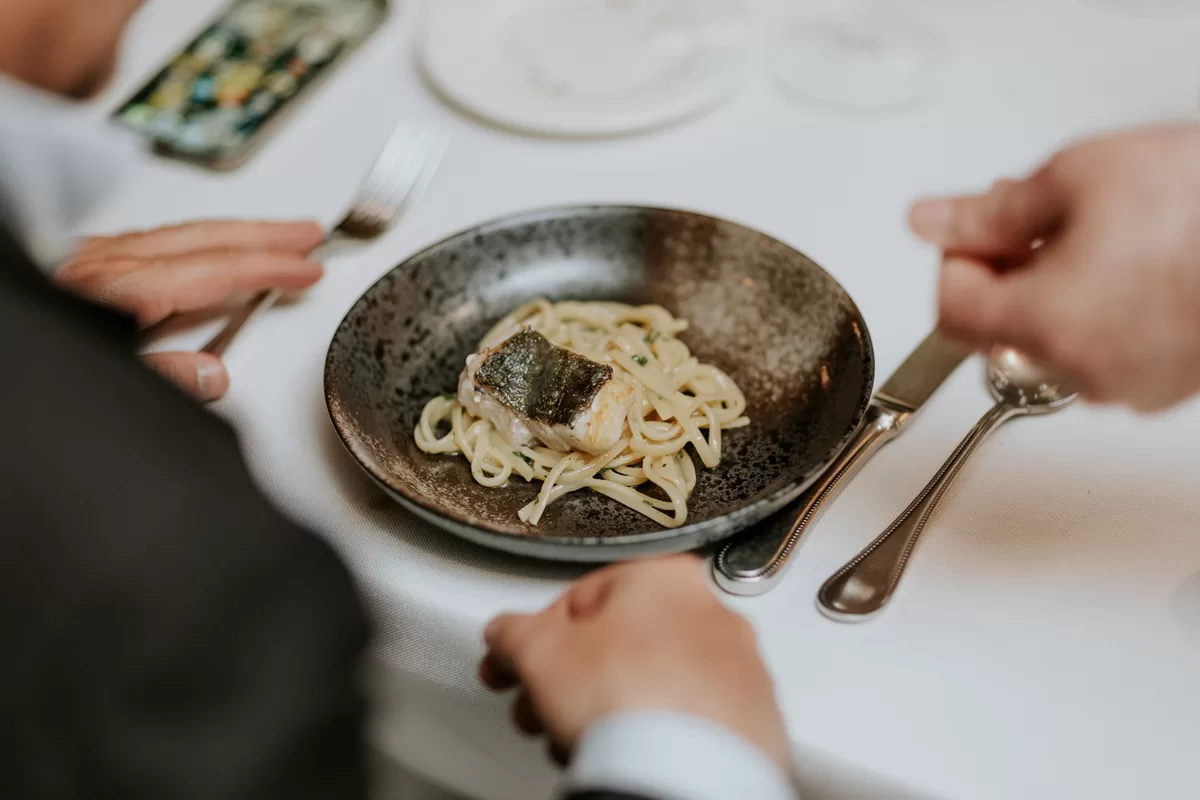 mavrithalassa - πιάτο με ψάρι - φρέσκα ψάρια