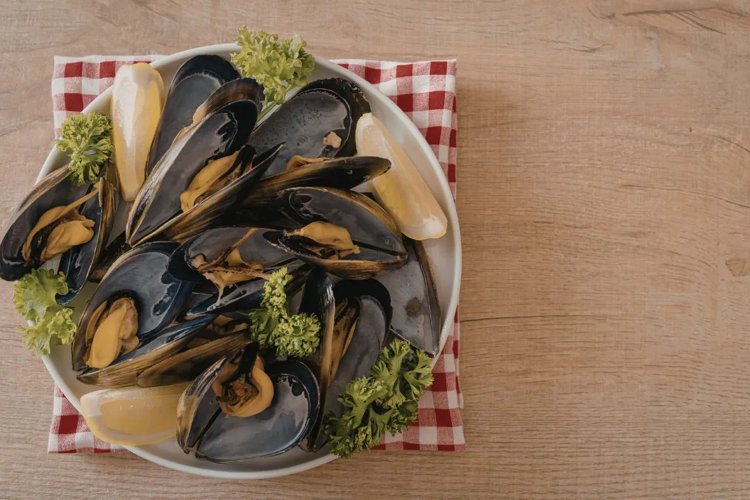 μυδια αχνιστα