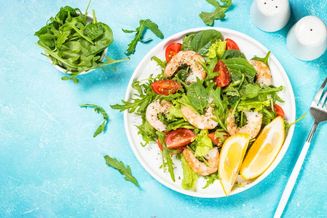 σαλατα με γαριδες